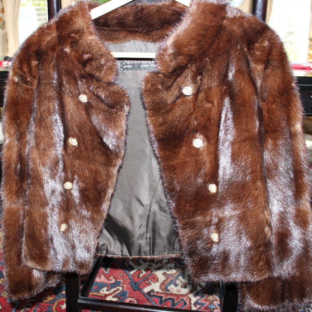 Neustadter ladies bolero mink jacket with three-quarter length sleeves